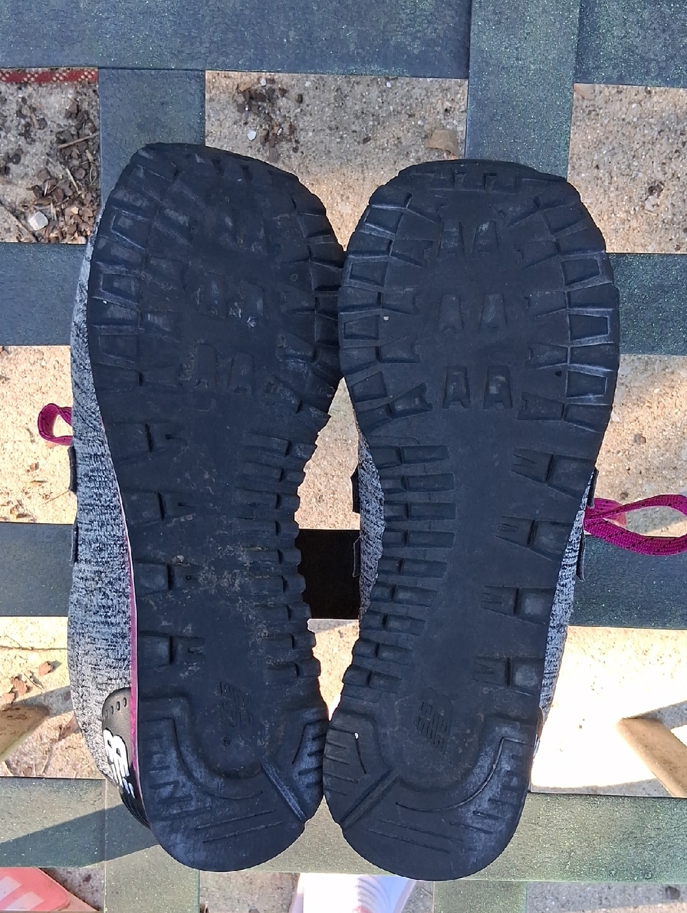 New Balance Womens Tennis Shoe 574 Style - Picture 4 of 9
